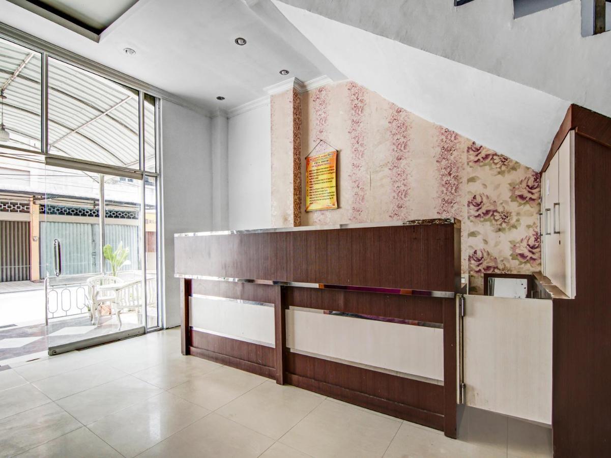 Oyo 90897 Hotel Sepupu Satria เปกันบารู ภายนอก รูปภาพ