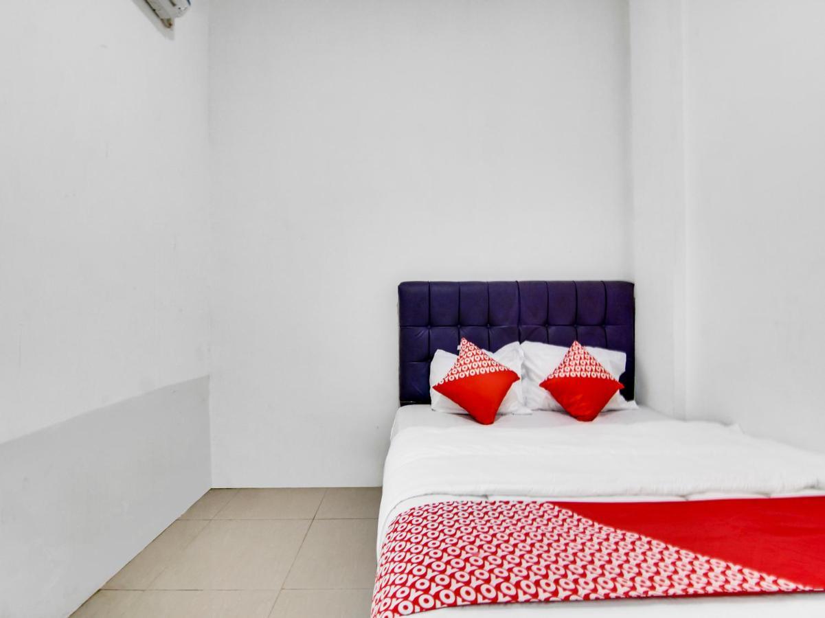 Oyo 90897 Hotel Sepupu Satria เปกันบารู ภายนอก รูปภาพ